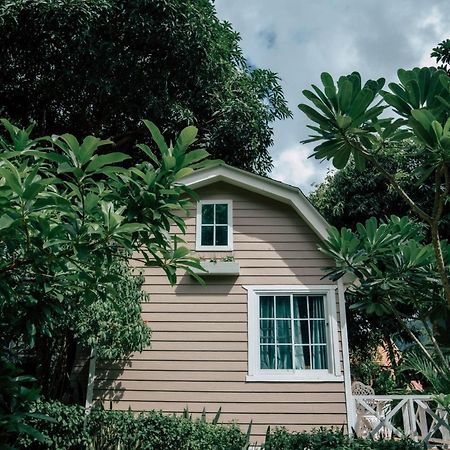 Suriyan Villa Erawan Kanchanaburi สุริยัน วิลล่า เอราวัณ กาญจนบุรี Tha Kradan Luaran gambar