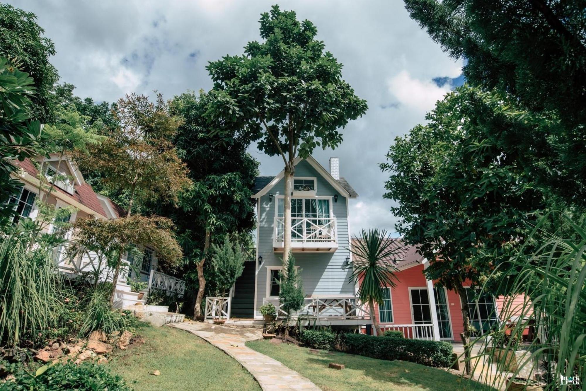 Suriyan Villa Erawan Kanchanaburi สุริยัน วิลล่า เอราวัณ กาญจนบุรี Tha Kradan Luaran gambar