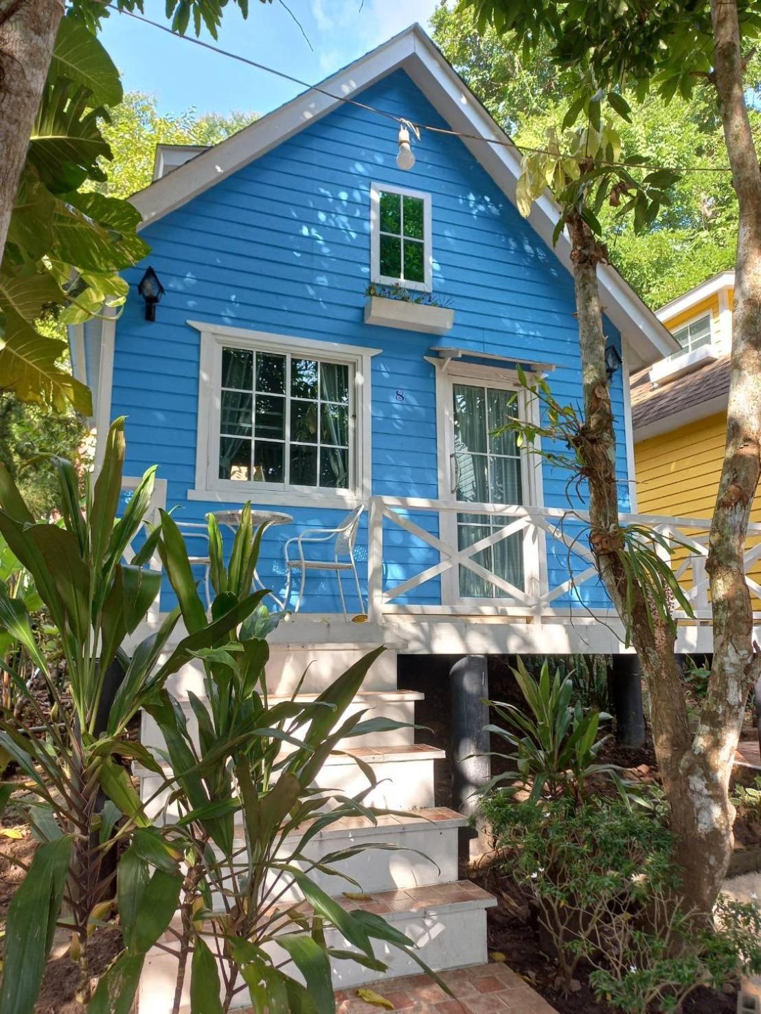 Suriyan Villa Erawan Kanchanaburi สุริยัน วิลล่า เอราวัณ กาญจนบุรี Tha Kradan Luaran gambar